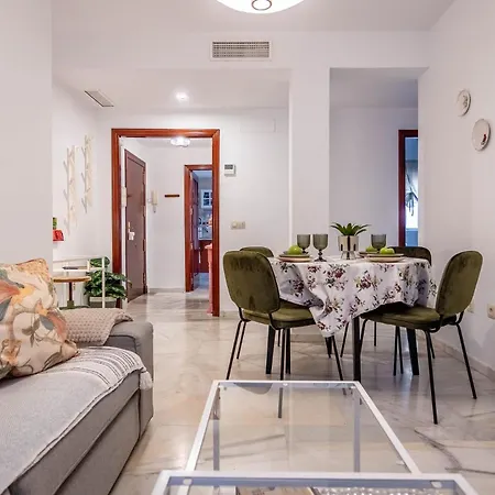 Piso Con Patio Privado Y Parking Nervion Appartement *